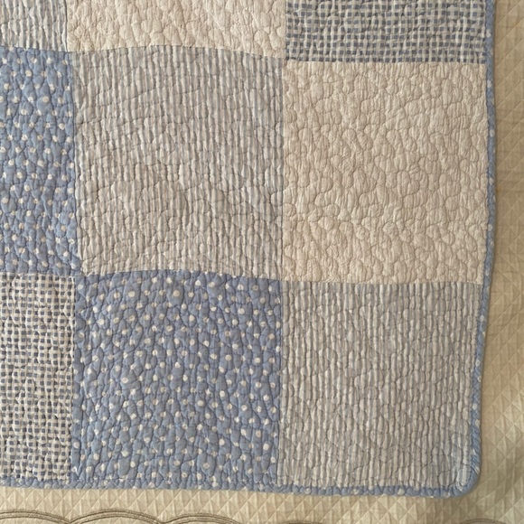 Stephan Baby quilt polka dot, gingham, solid and stripe design - Picture 8 of 16